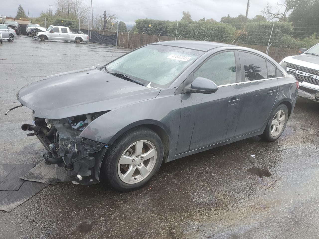 2013 Chevrolet Cruze - Image 1