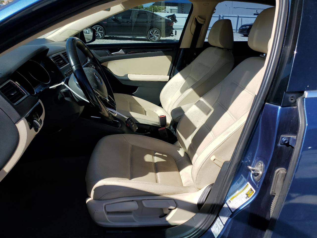 2016 Volkswagen Jetta - Image 7