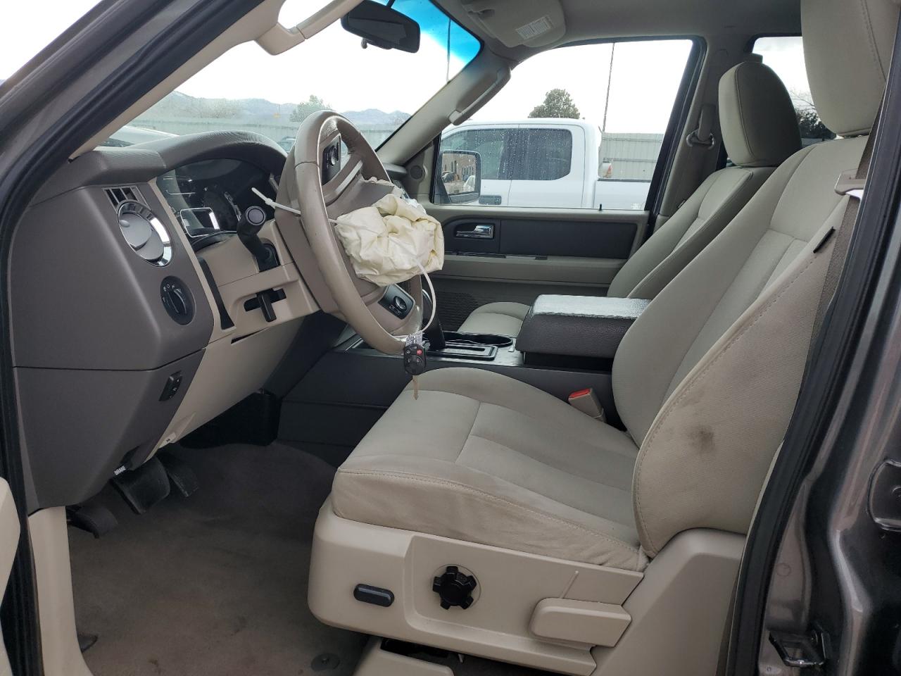 2011 Ford Expedition - Image 7