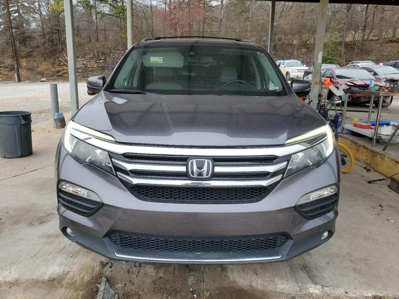 2017 Honda Pilot - Image 5