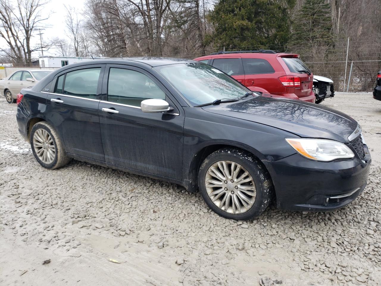 2011 Chrysler 200 - Image 4