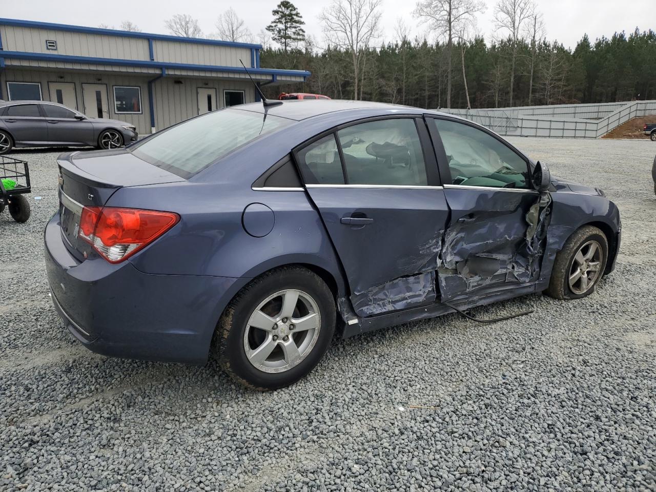2014 Chevrolet Cruze - Image 3