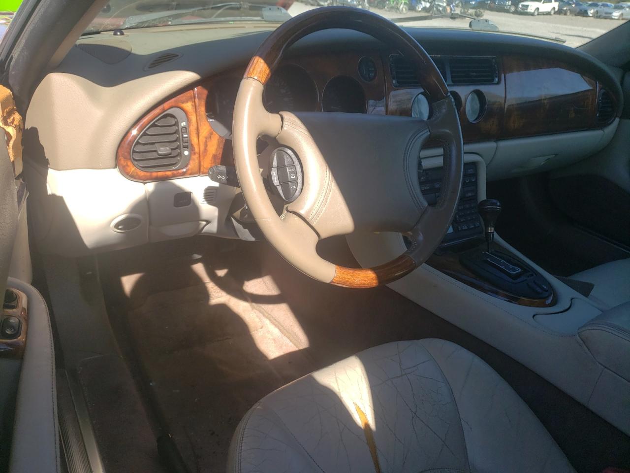 1999 Jaguar XK - Image 8