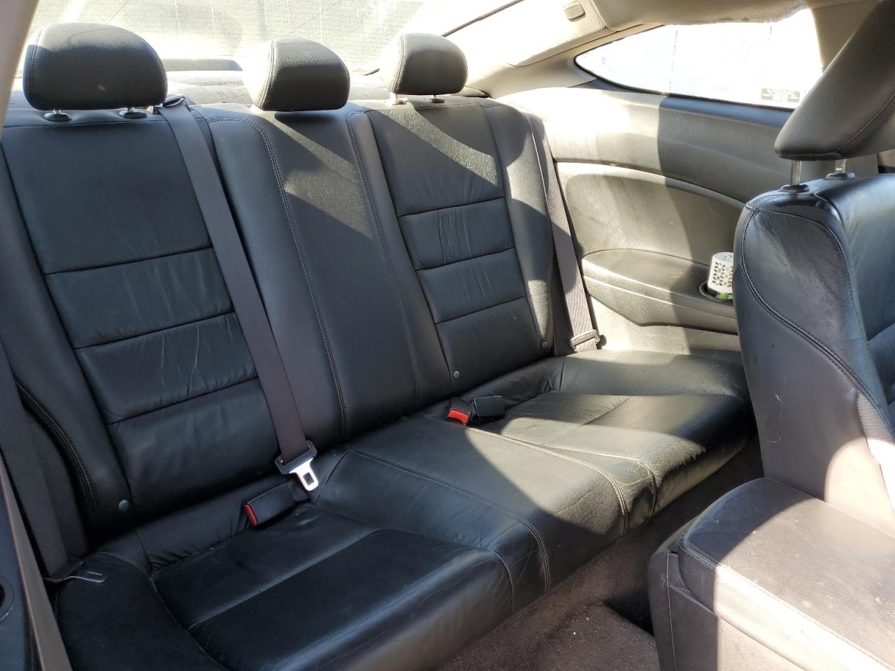 2010 Honda Accord - Image 10
