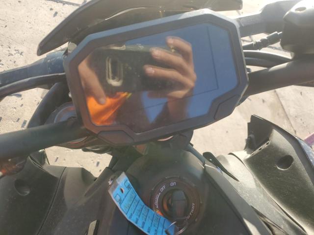 2023 KAWASAKI ZR900 F