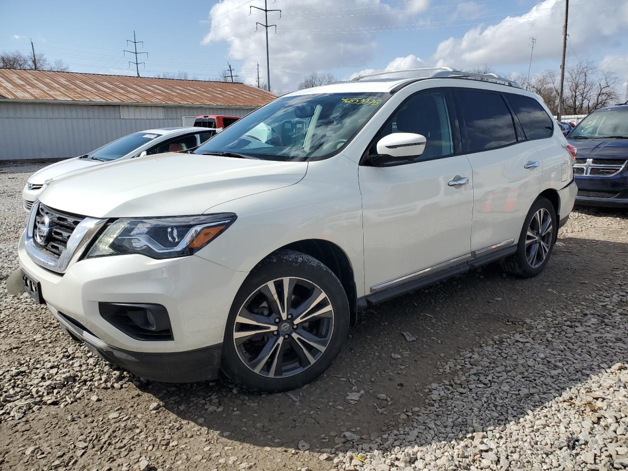 2018 Nissan Pathfinder - Image 1