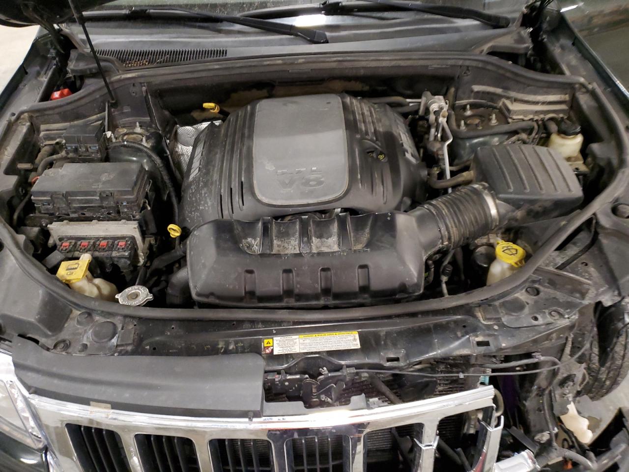 2011 Jeep Grand Cherokee - Image 12