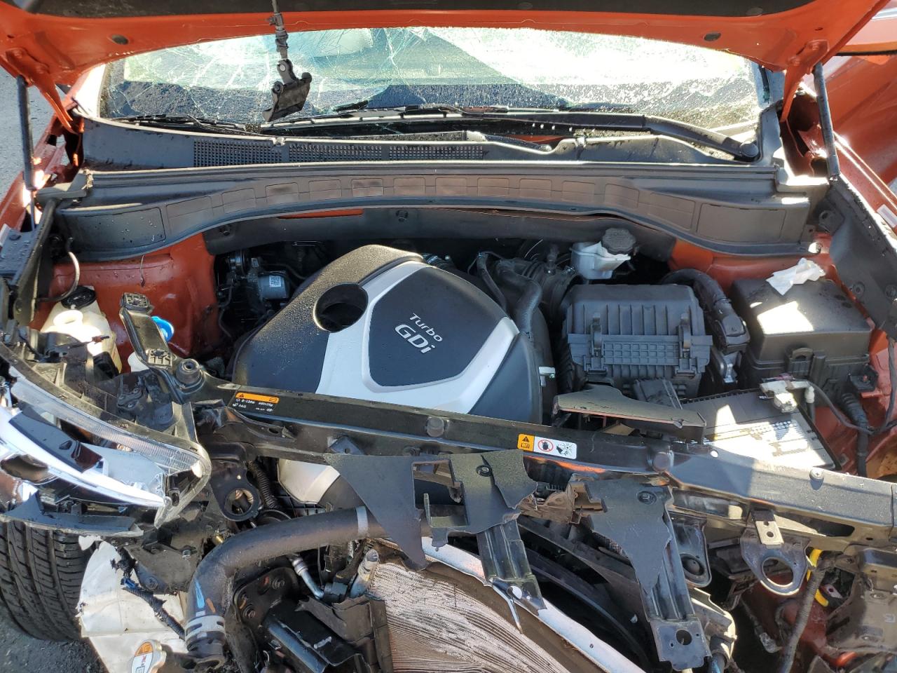2015 Hyundai Santa Fe - Image 12