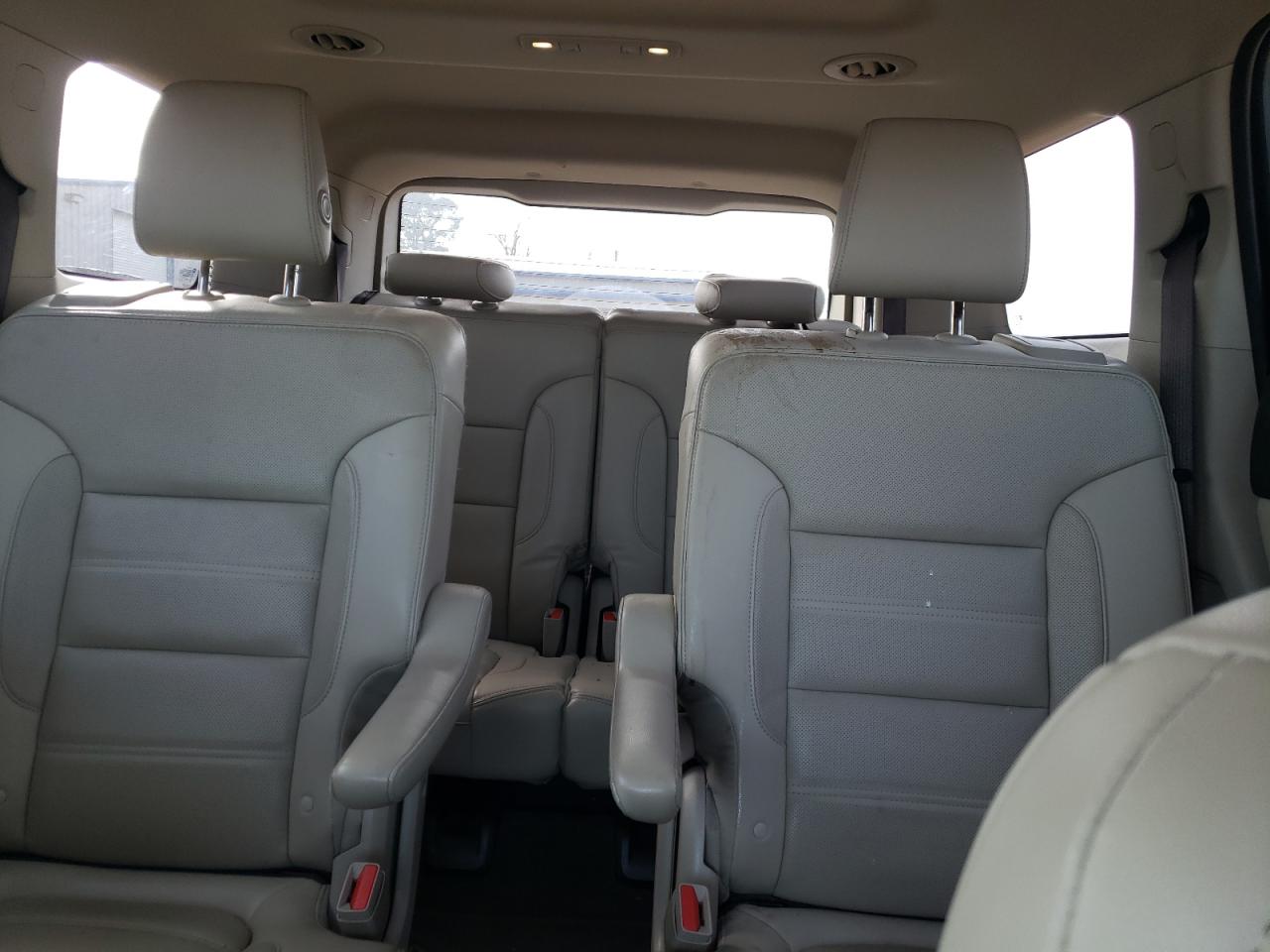 2019 GMC Acadia - Image 10