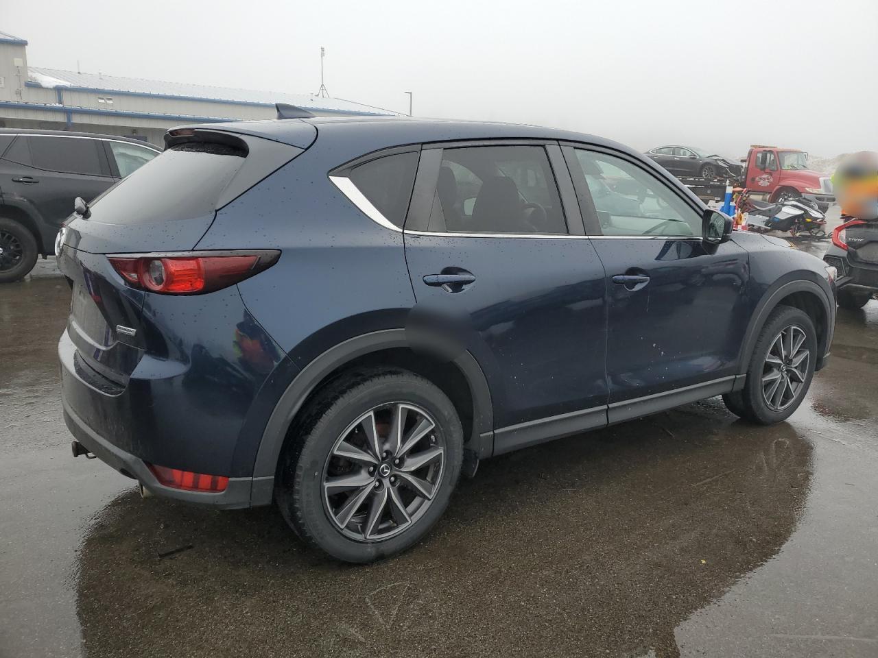 2018 Mazda CX-5 - Image 3