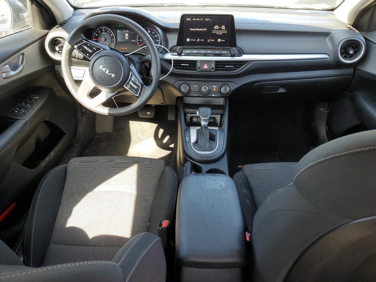2024 Kia Forte Lx VIN: 3KPF24AD5RE700856 Lot: 50420835