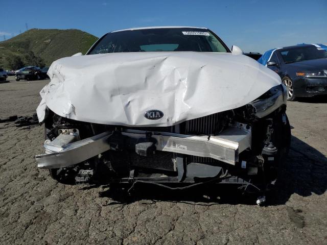  KIA K5 2021 Белы