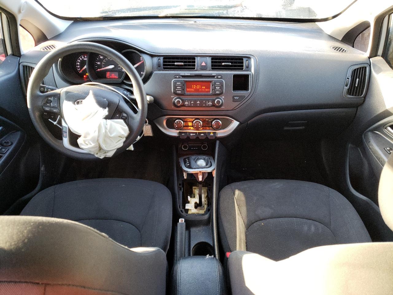 2013 Kia Rio - Image 8