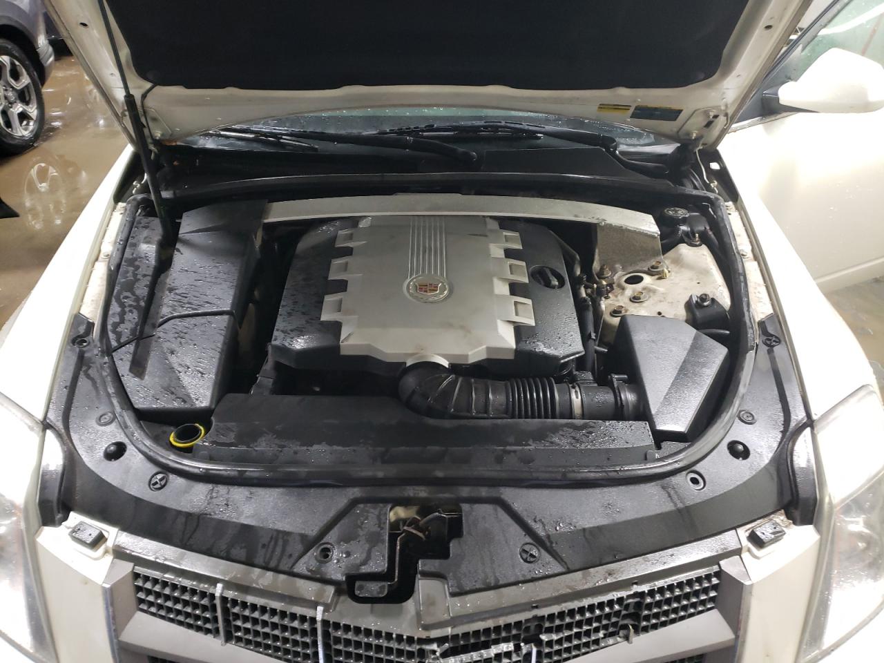 2008 Cadillac CTS - Image 11