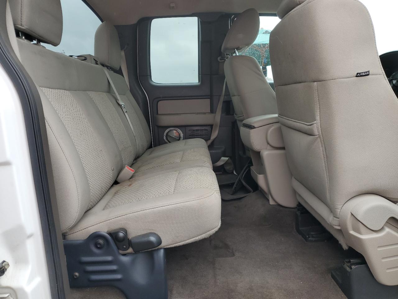 2010 Ford F-150 - Image 10
