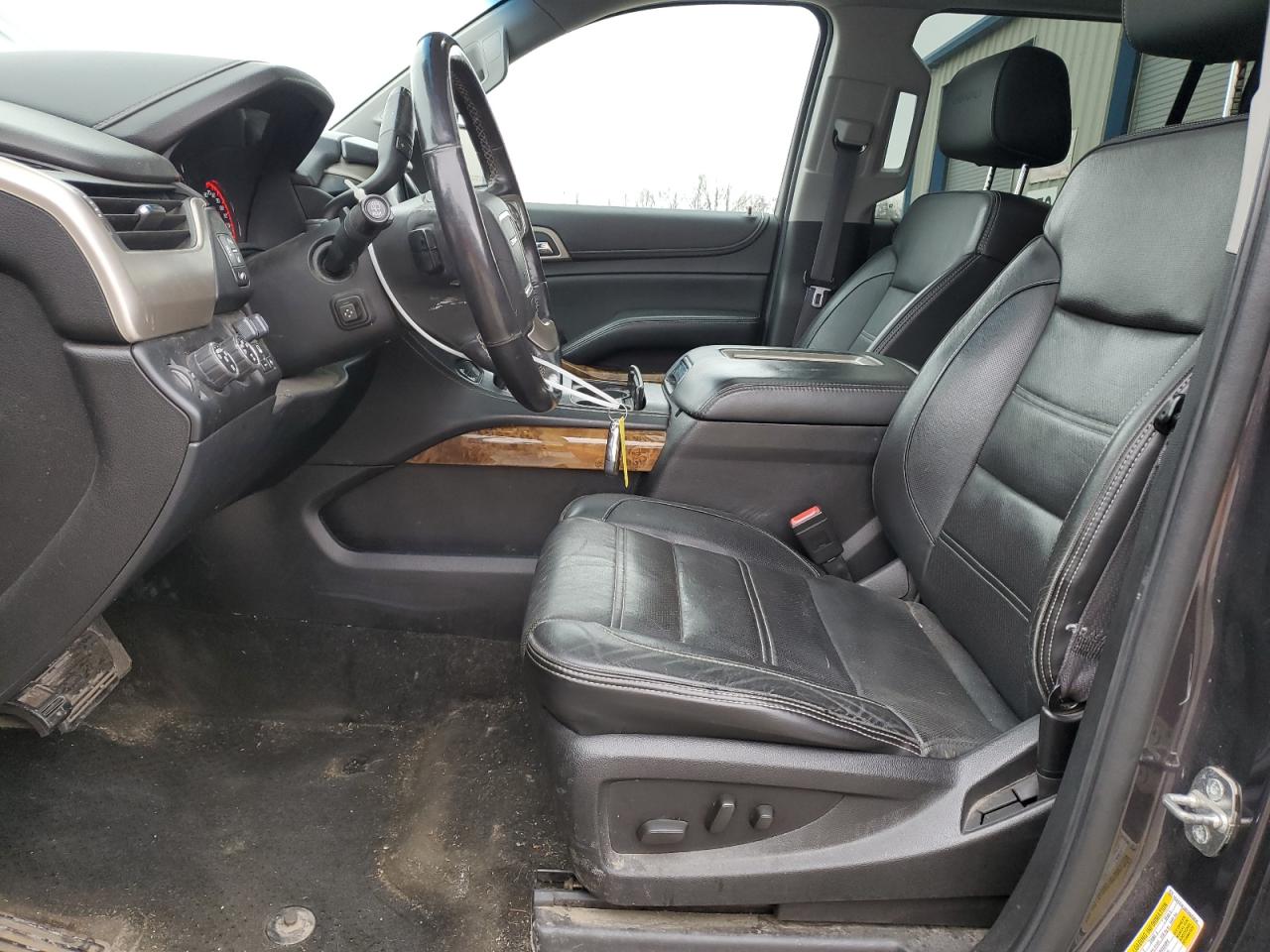 2015 GMC Yukon - Image 7