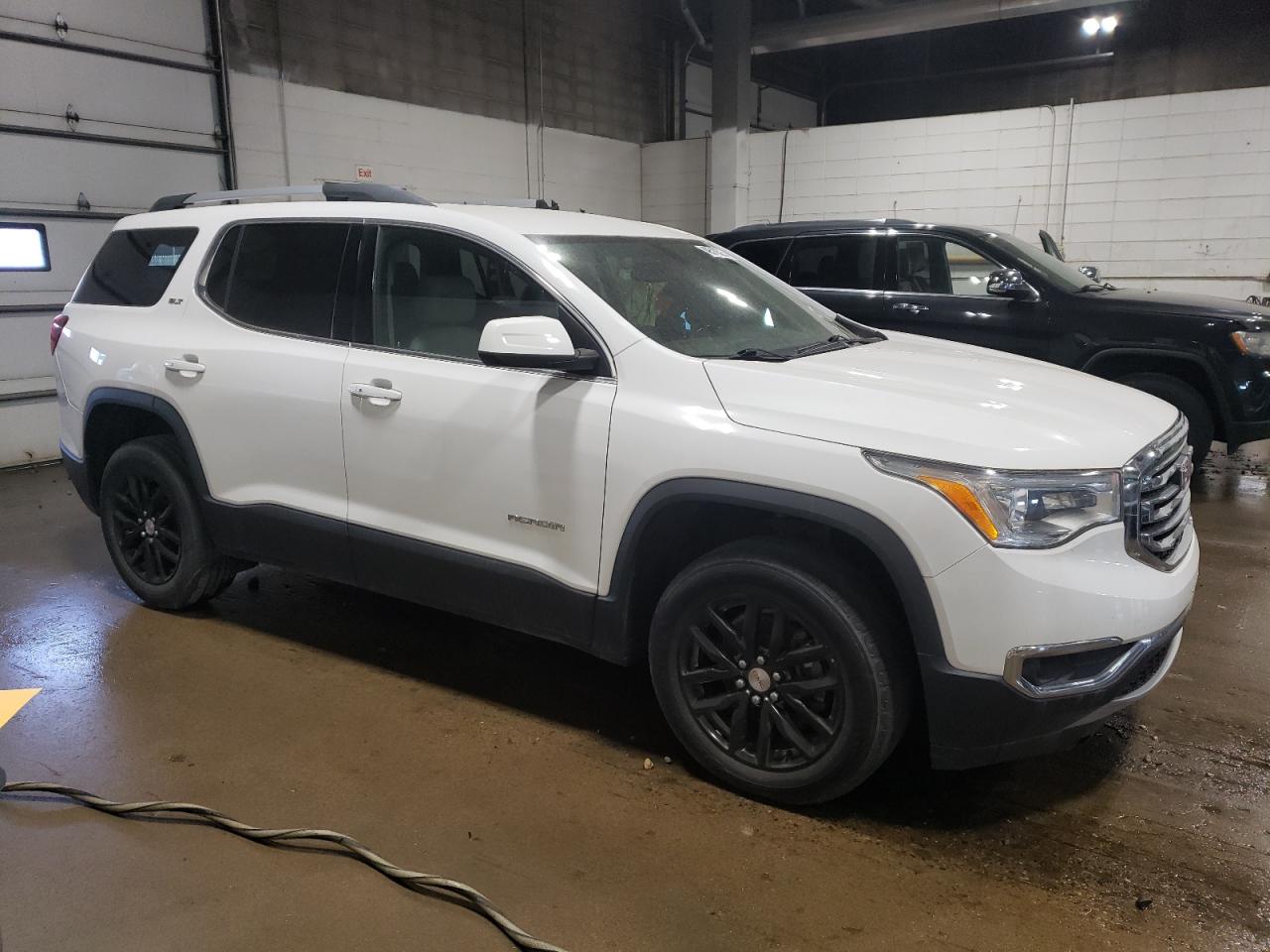 2019 GMC Acadia - Image 4