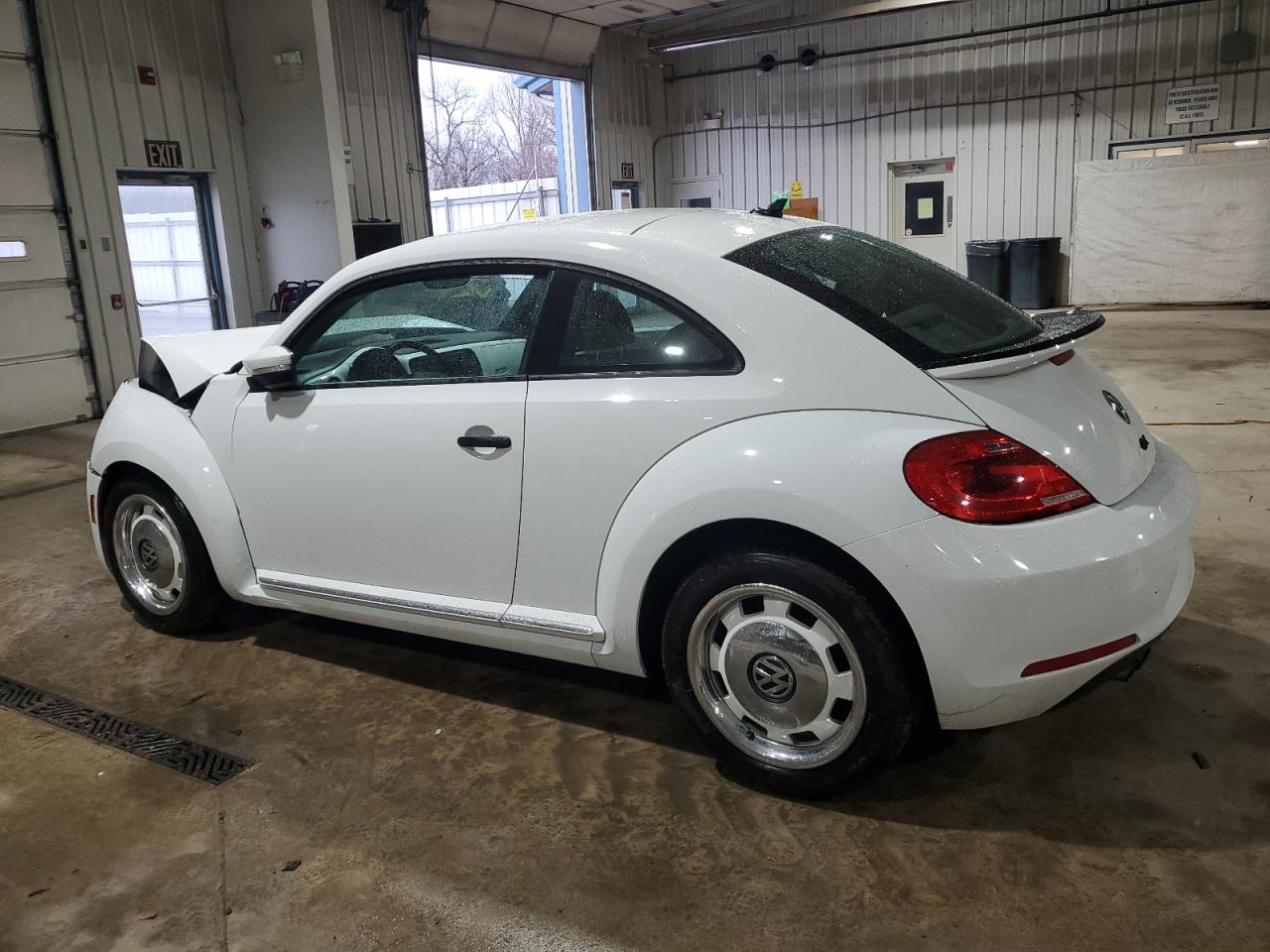 2015 Volkswagen Beetle - Image 2