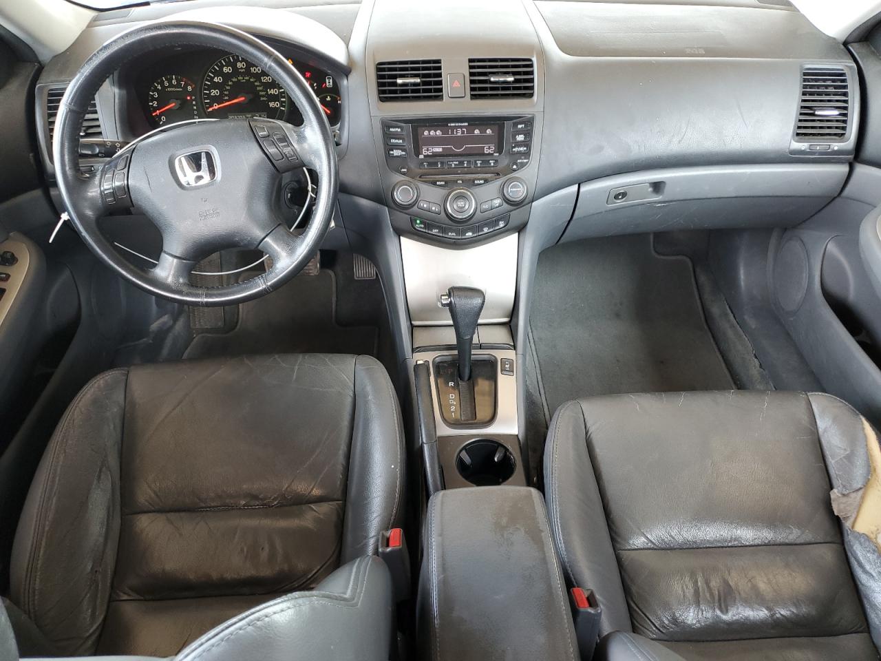 2003 Honda Accord - Image 8