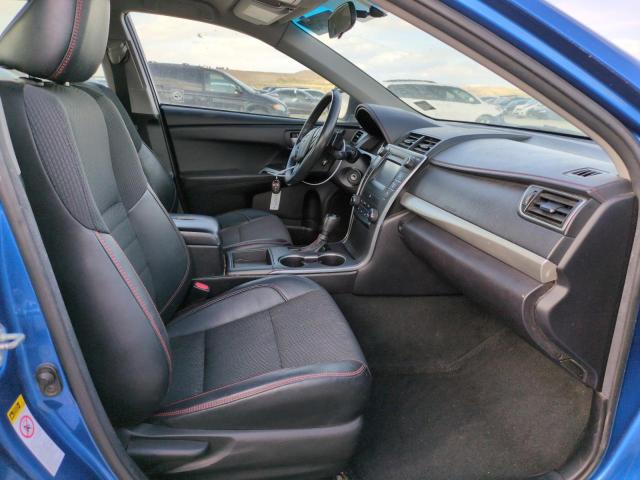  TOYOTA CAMRY 2017 Granatowy