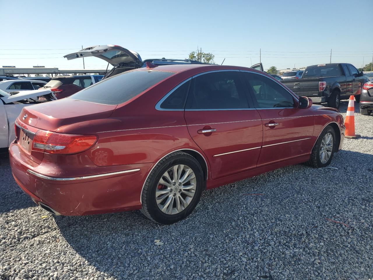 2011 Hyundai Azera - Image 3