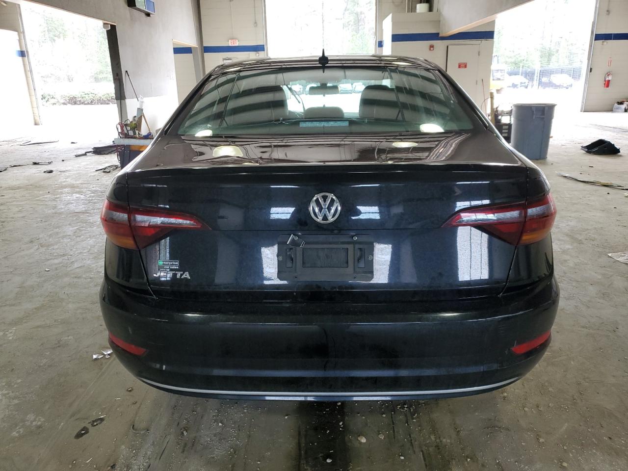 2019 Volkswagen Jetta - Image 6