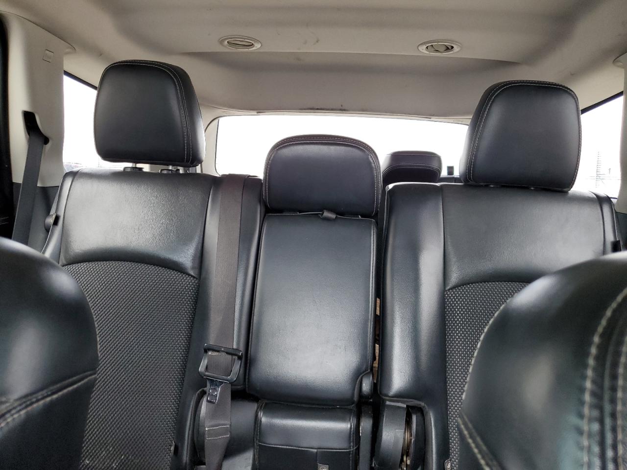 2018 Dodge Journey - Image 10