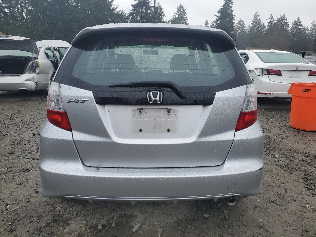 2011 Honda Fit - Image 6