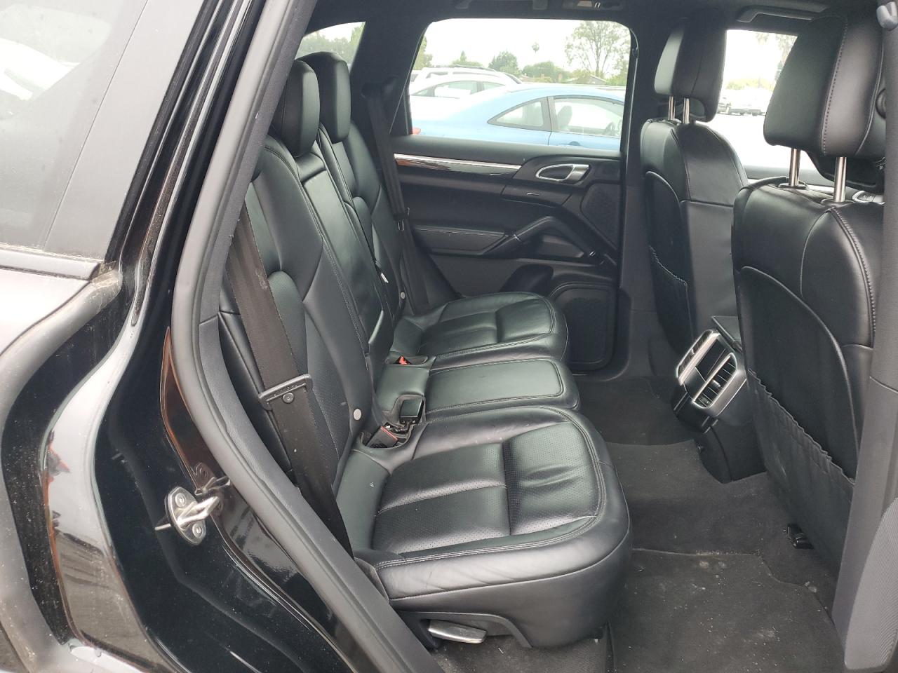 2015 Porsche Cayenne Se Hybrid VIN: WP1AE2A28FLA52306 Lot: 50816675