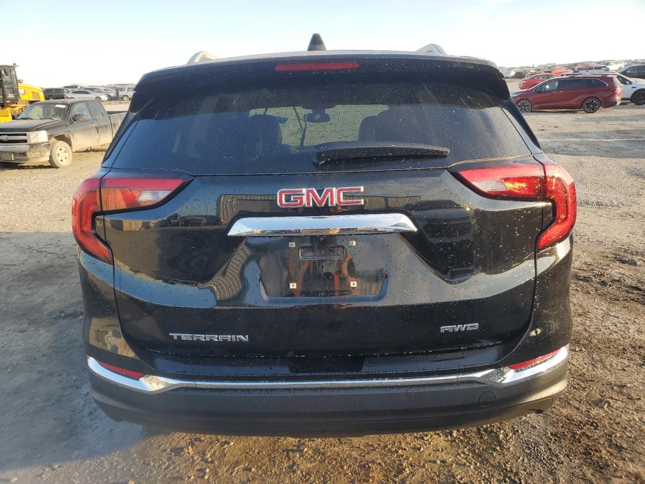 2021 GMC Terrain - Image 6