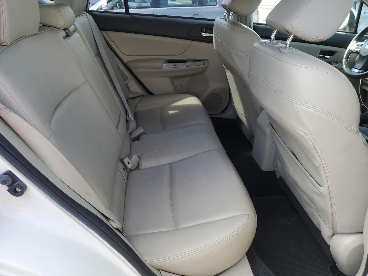 2014 Subaru XV - Image 10