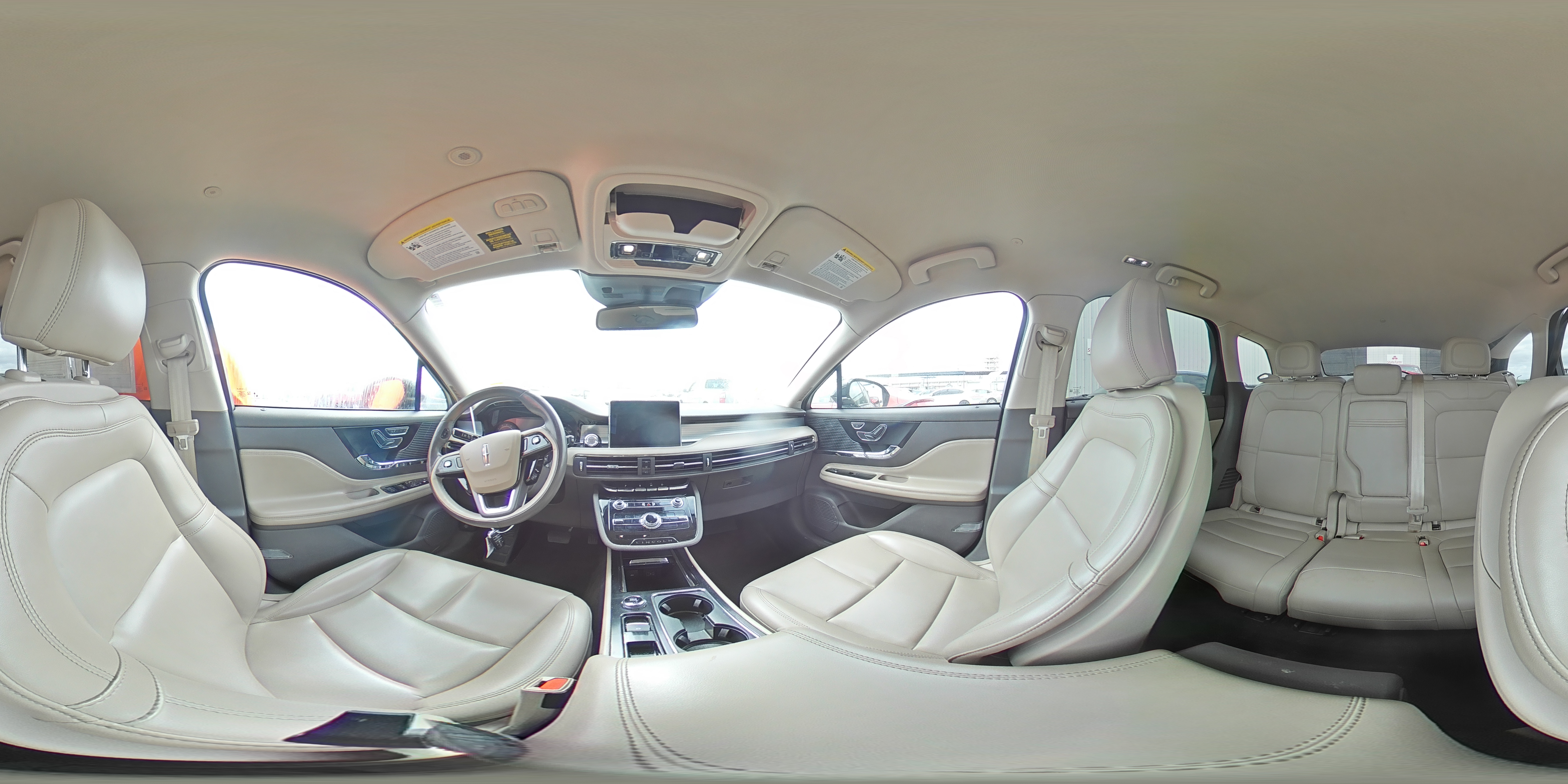 2021 Lincoln Corsair - Image 16