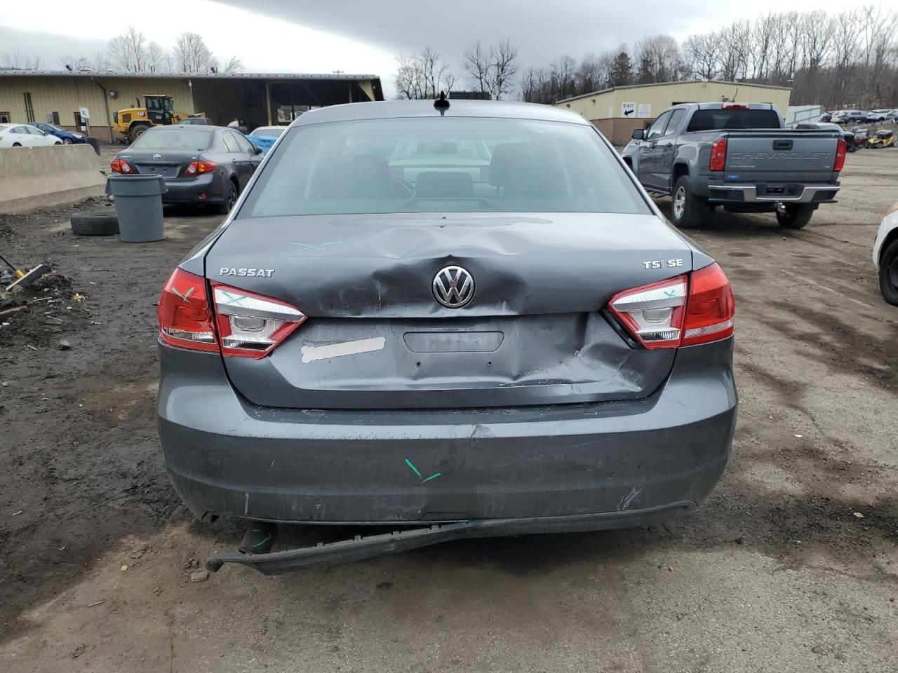 2014 Volkswagen Passat - Image 6
