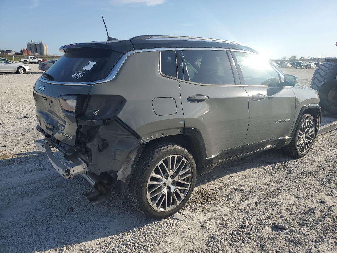 2022 Jeep Compass - Image 3