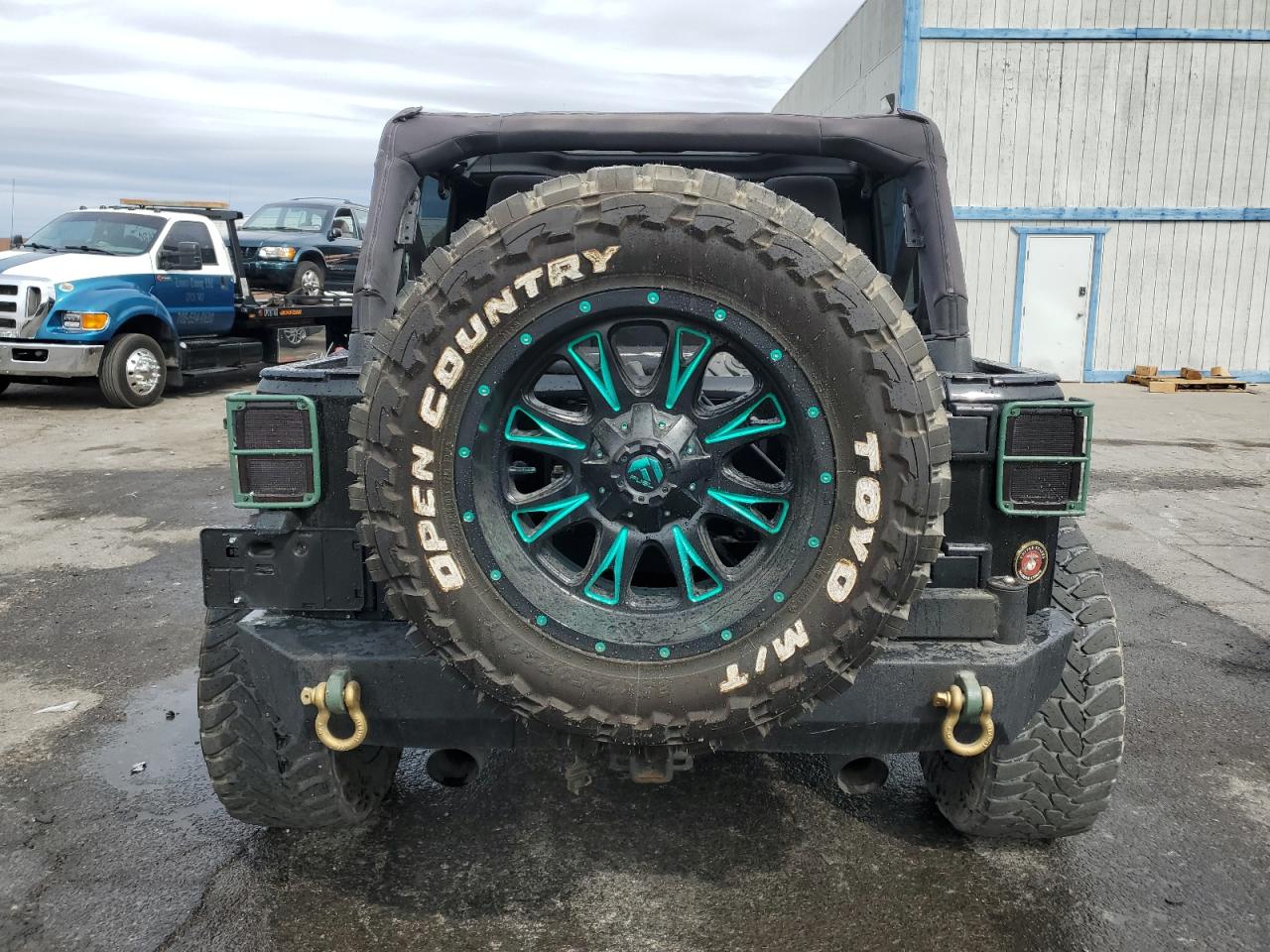 2016 Jeep Wrangler - Image 6