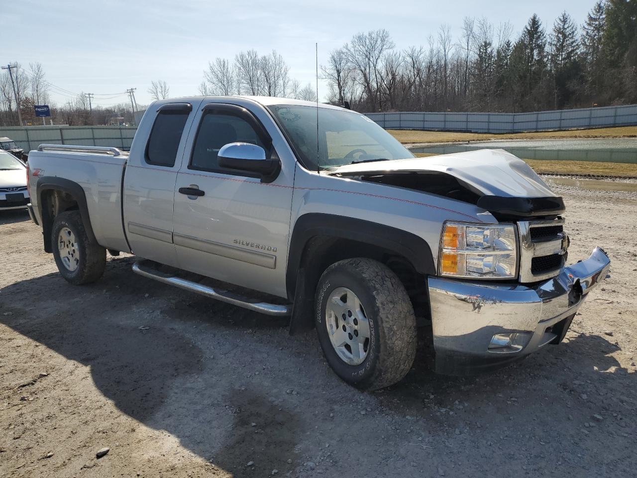 2013 Chevrolet Silverado - Image 4