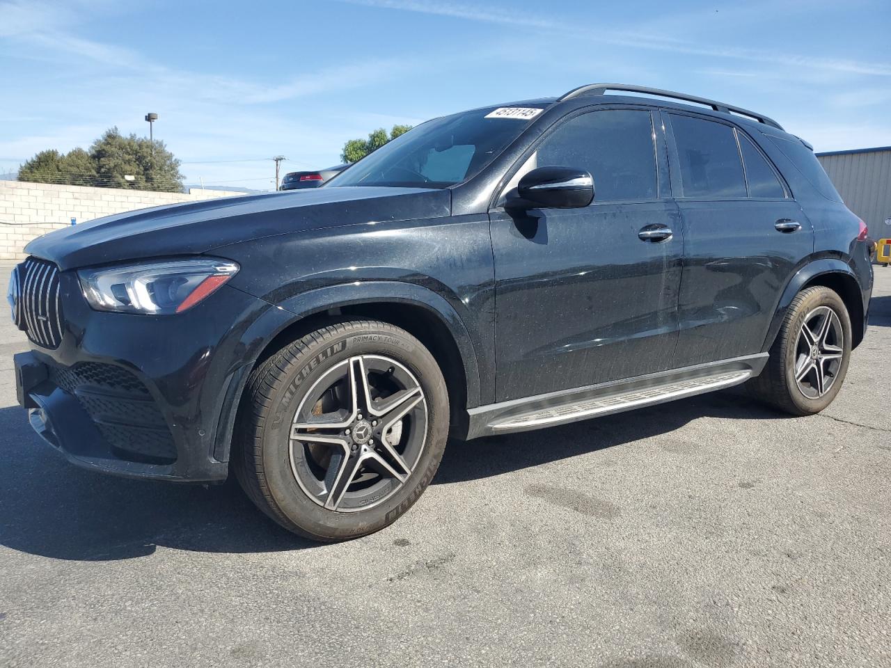2022 Mercedes-Benz GLE - Image 1