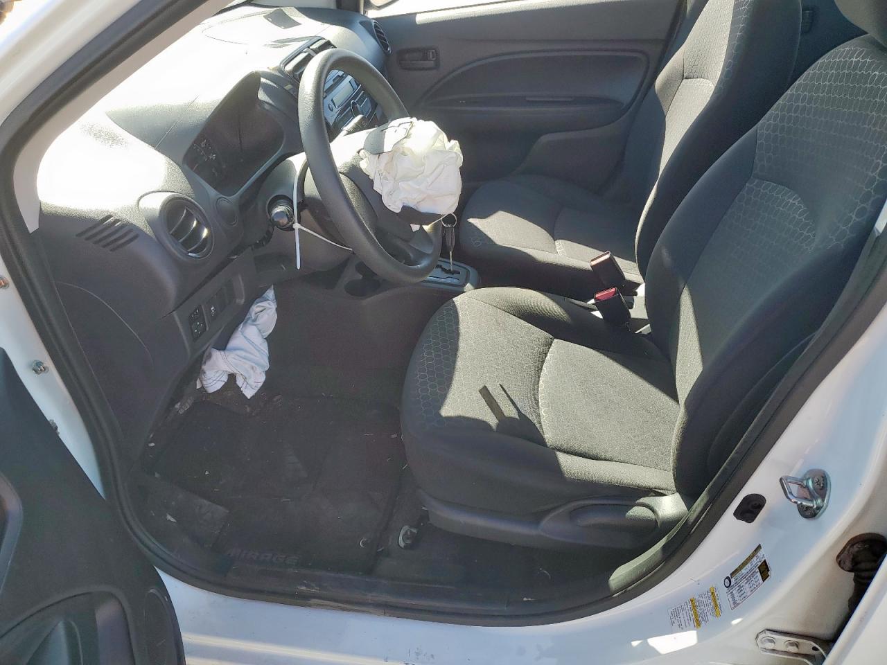 2014 Mitsubishi Mirage - Image 7