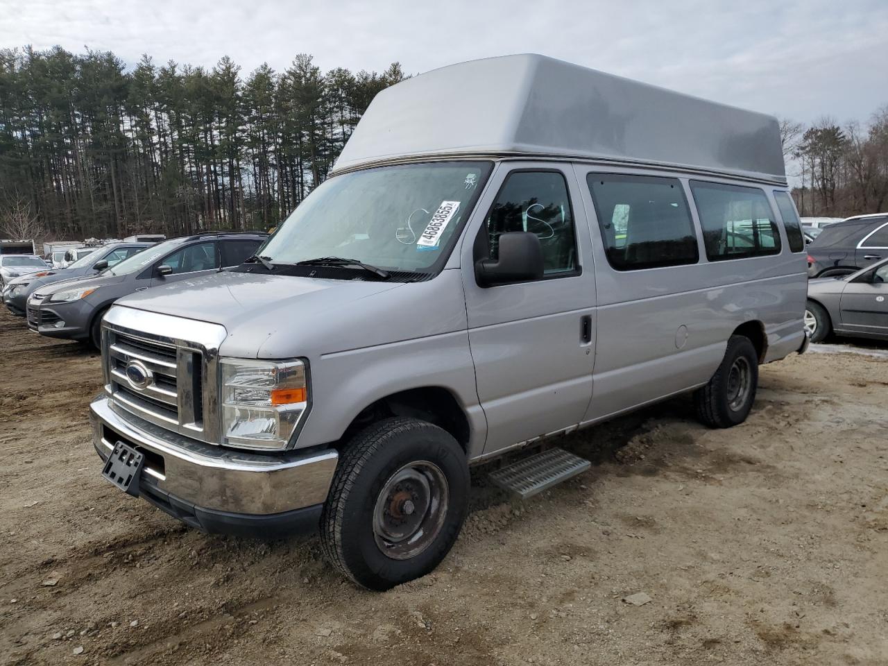 North Billerica, MA에서 판매 중인 2013 Ford Econoline E250 Van - Side