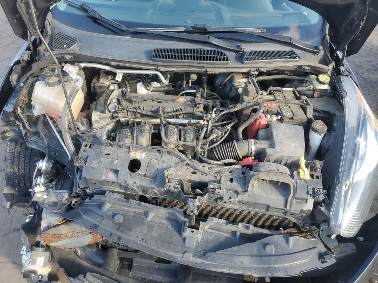 2014 Ford Fiesta - Image 11