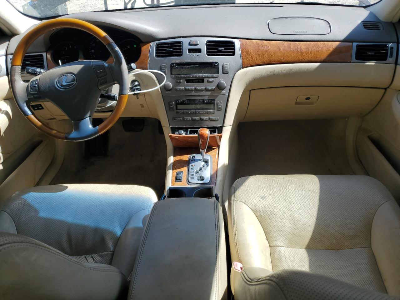 2005 Lexus ES - Image 8