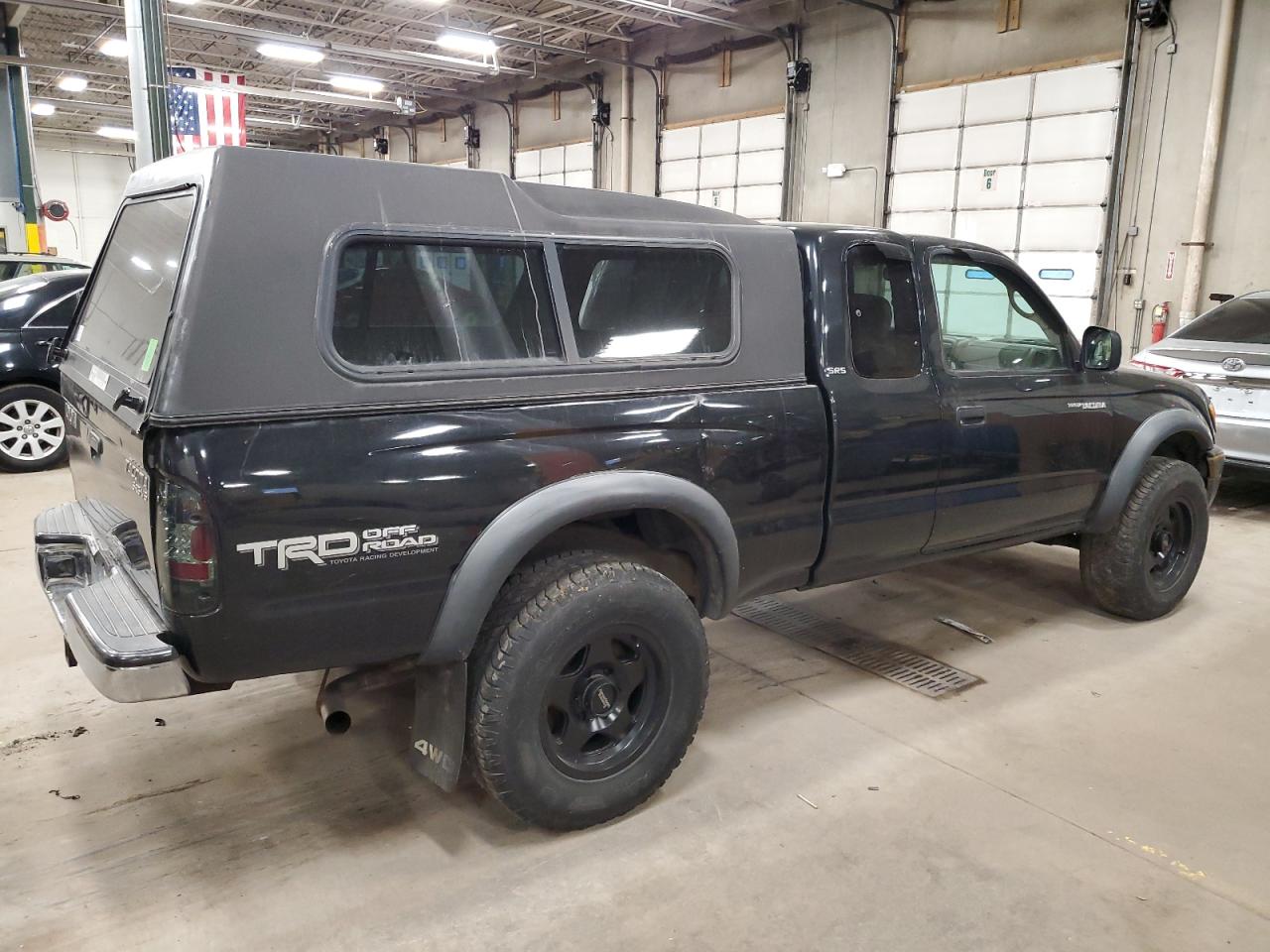 2004 Toyota Tacoma - Image 3