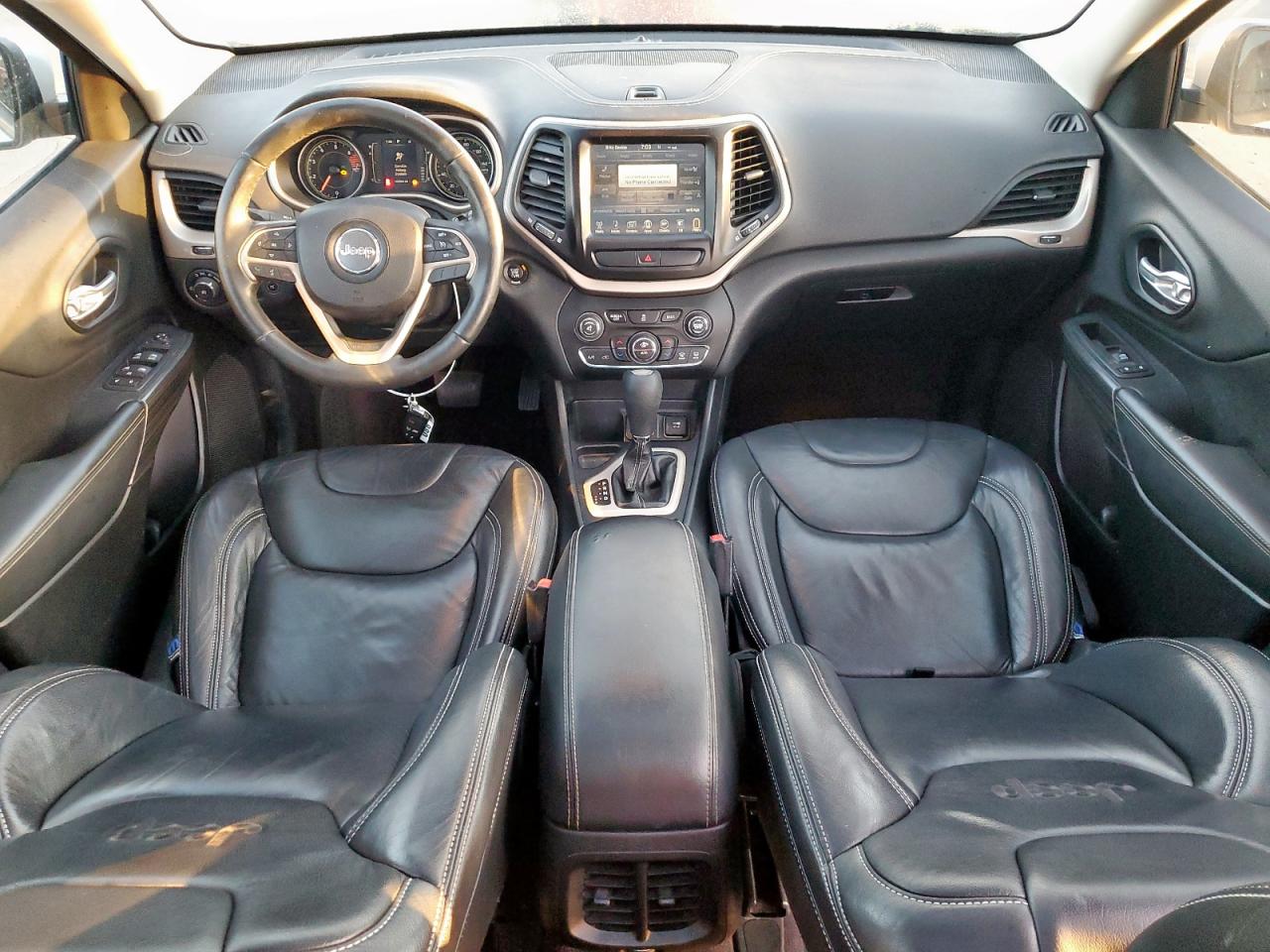 2016 Jeep Grand Cherokee - Image 8