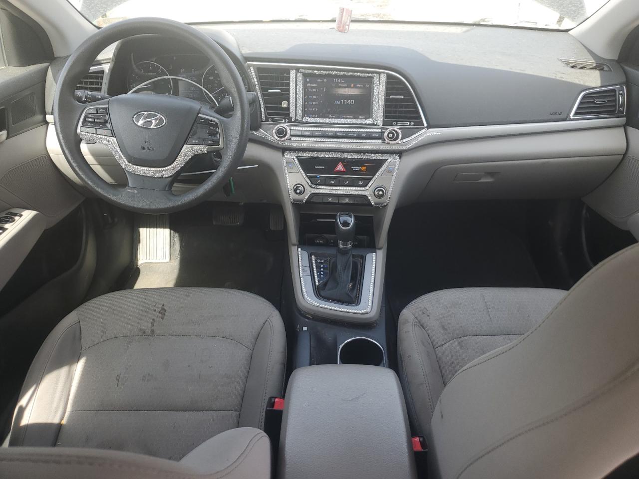 2017 Hyundai Elantra - Image 8