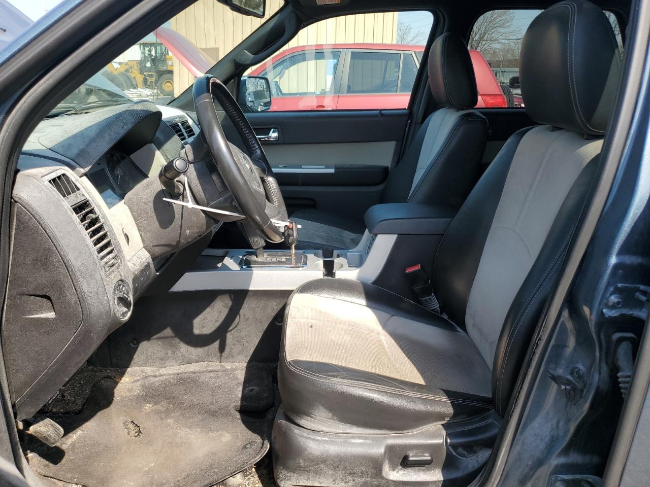 2011 Mercury Mariner - Image 7