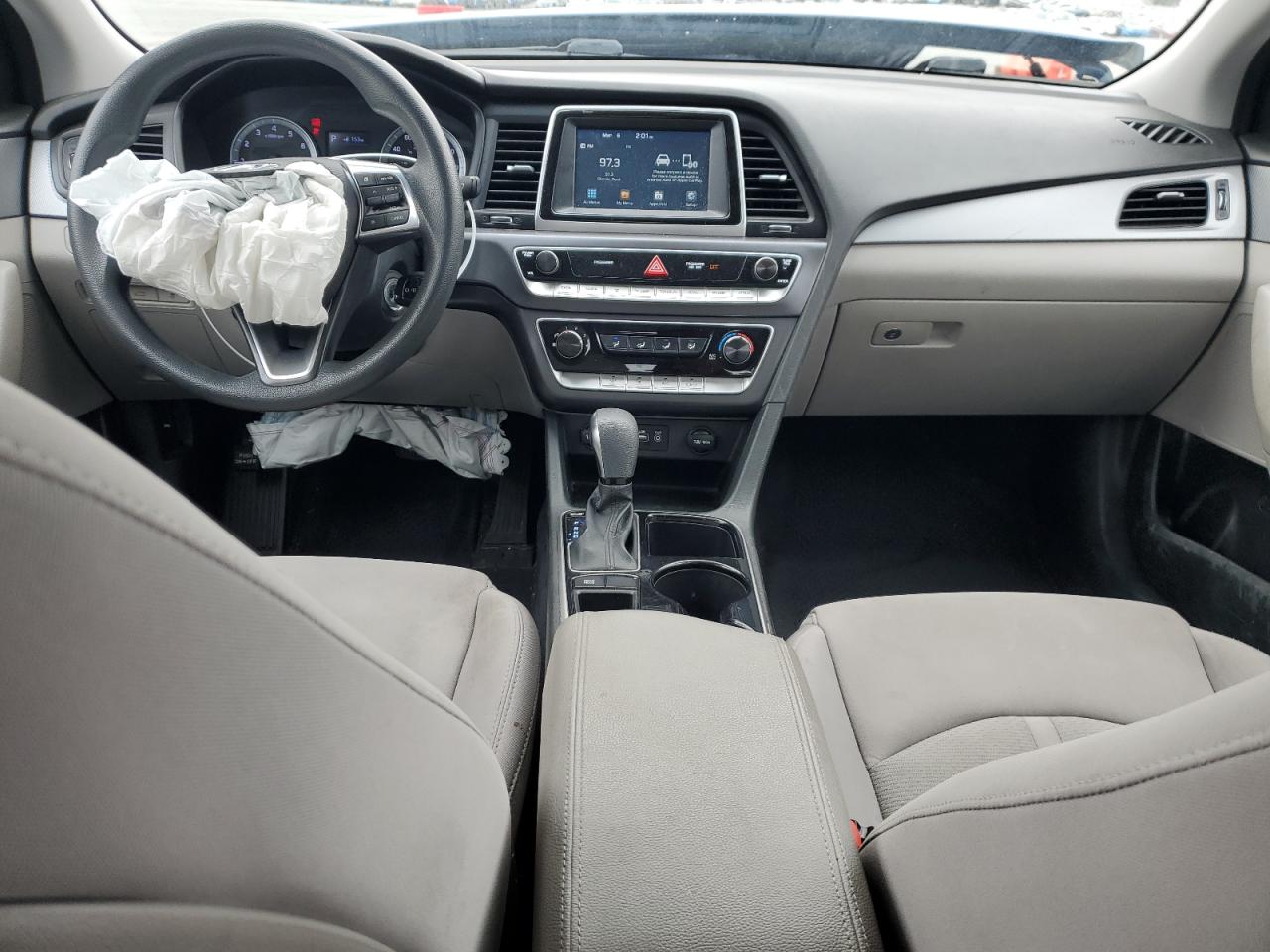 2018 Hyundai Sonata - Image 8