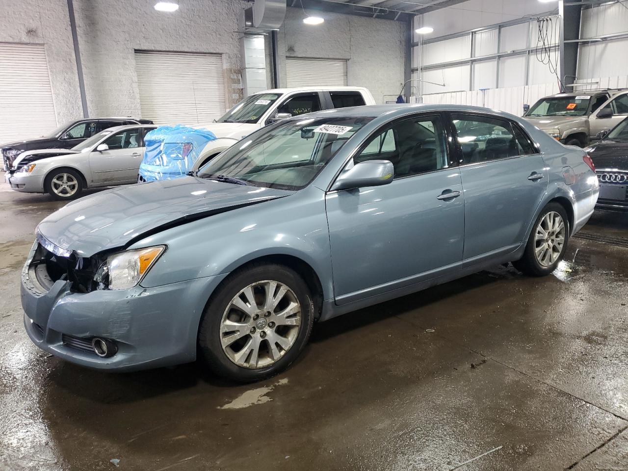 2008 Toyota Avalon - Image 1