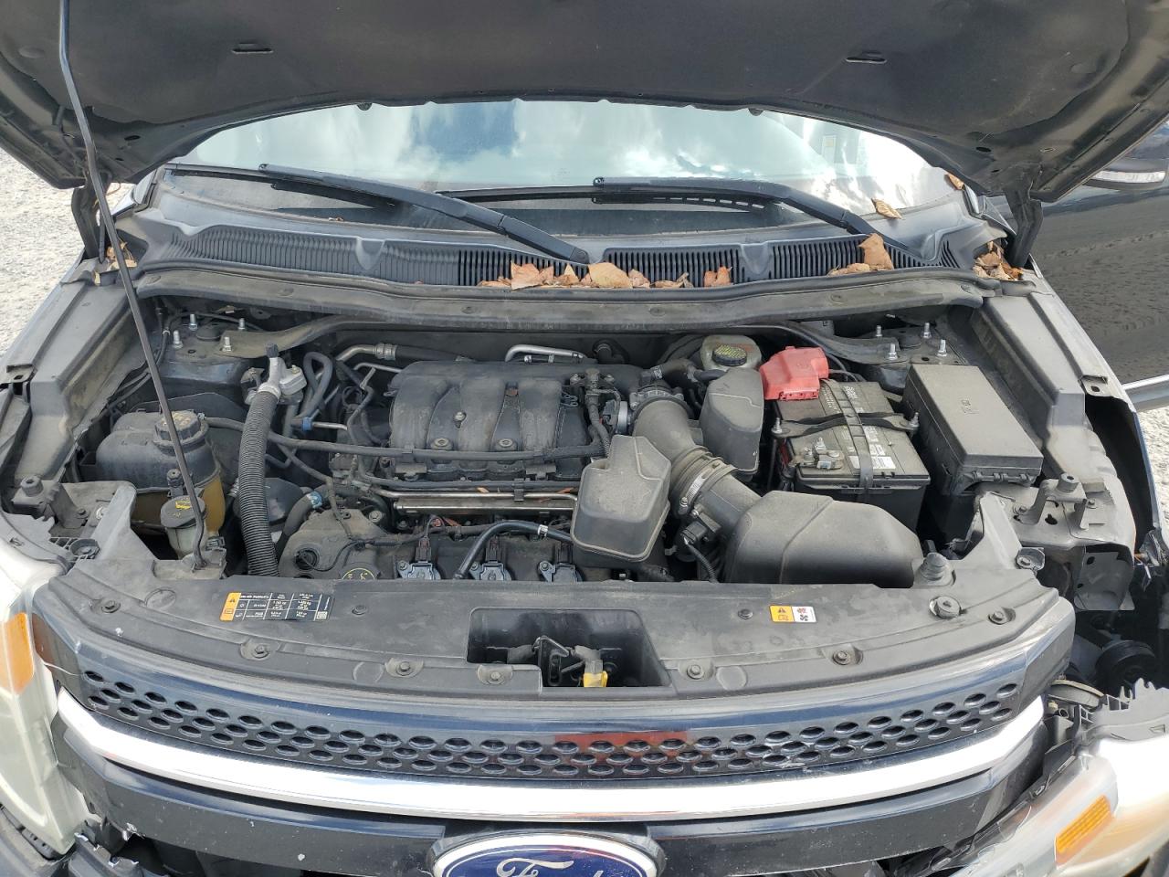 2014 Ford Explorer - Image 12