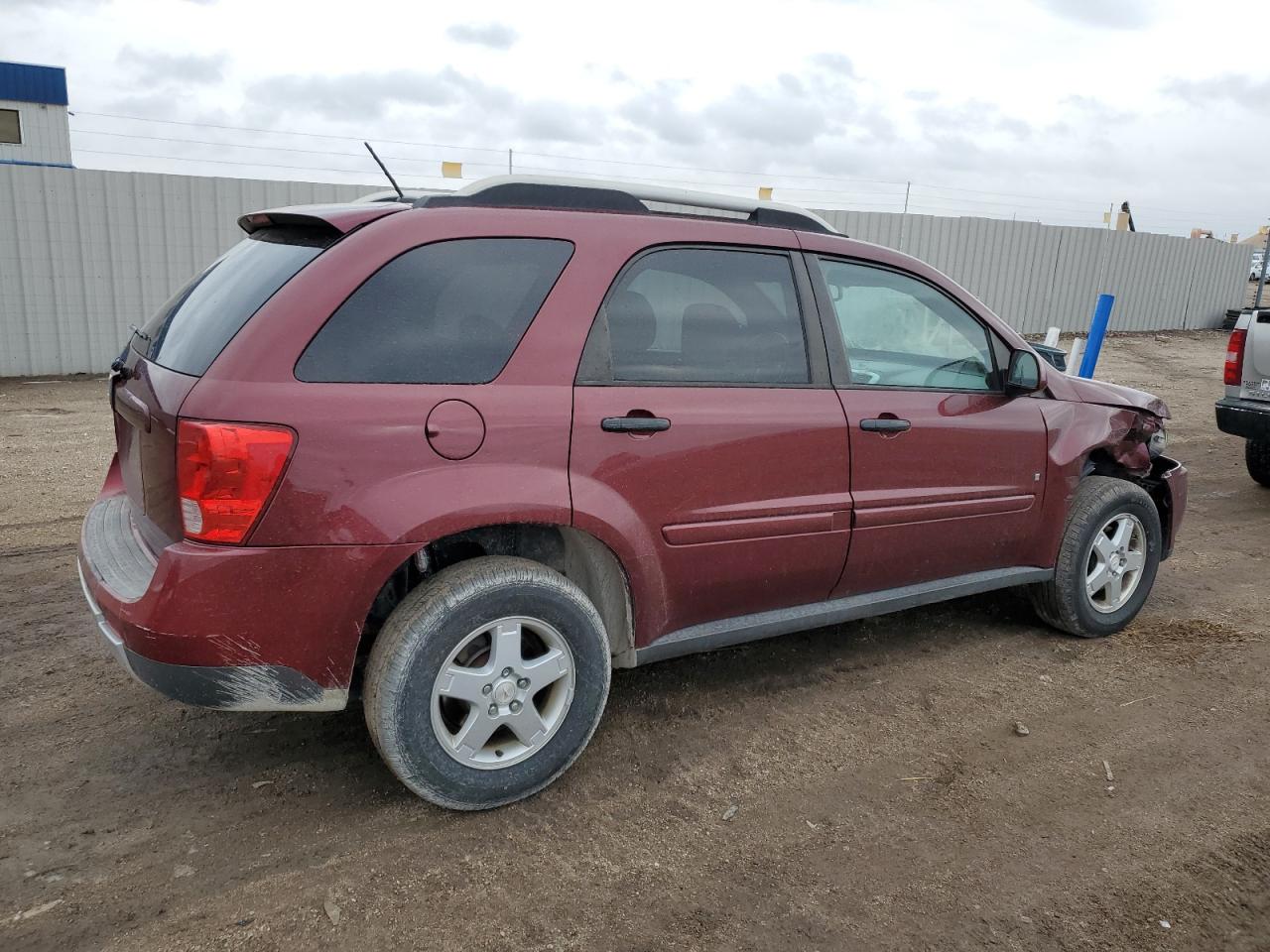 2009 Pontiac Torrent - Image 3