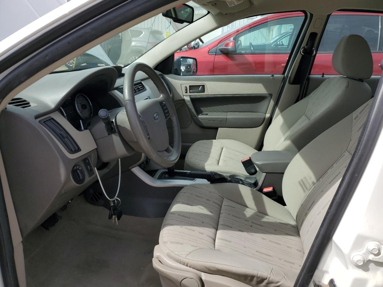 2010 Ford Focus - Image 7